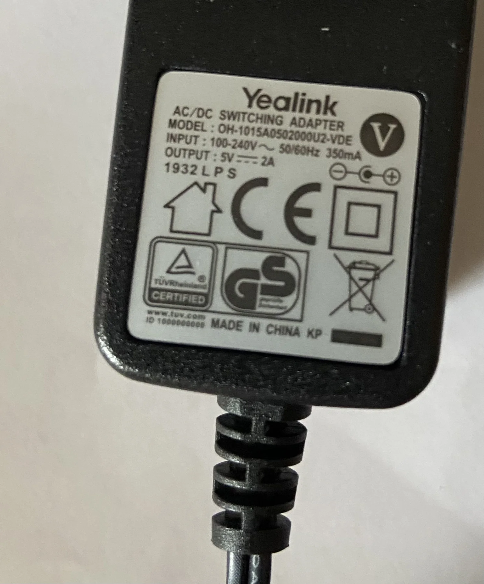 Блок питания Yealink 5VDC, 2A - миниатюра 3