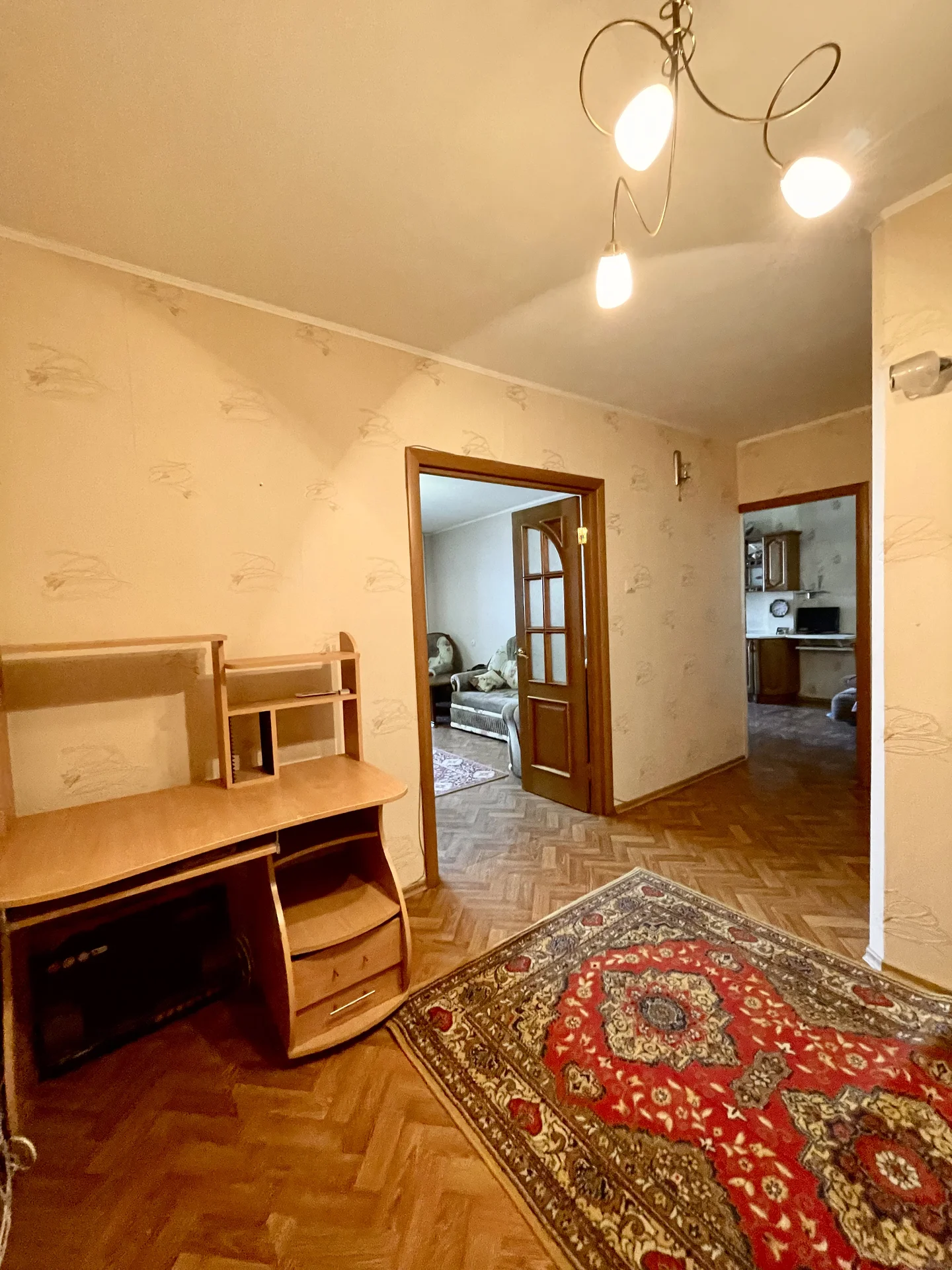 Продам БОЛЬШУЮ ЕВРО-2 комнатную квартиру - миниатюра 2