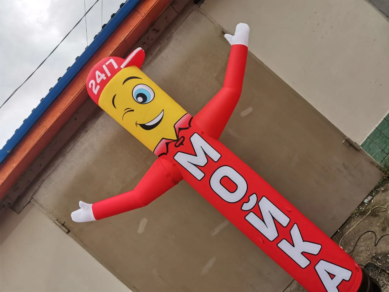 Надувная фигура с надписью «Мойка» - миниатюра 13