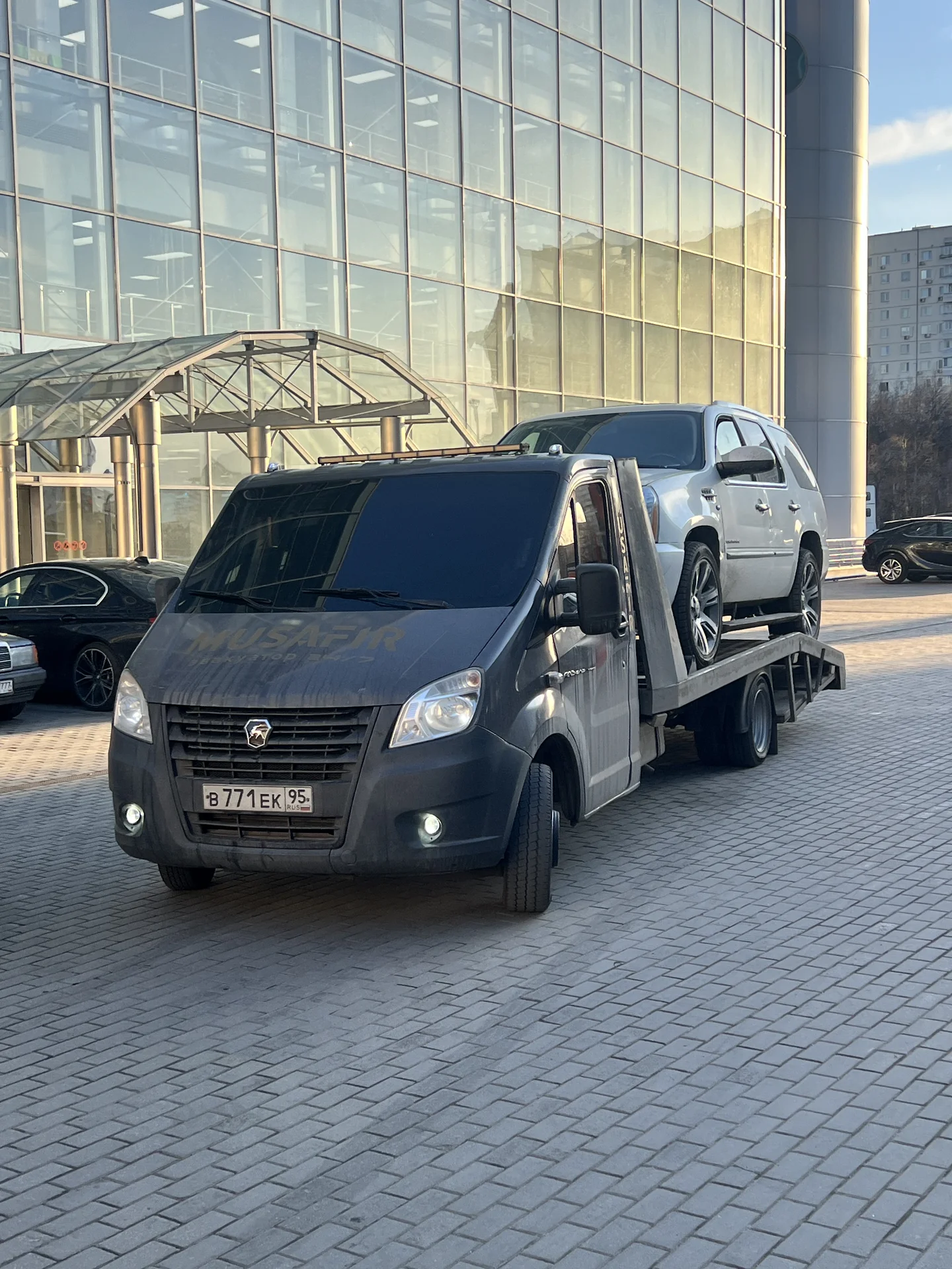 Эвакуатор 24/7 эвакуация авто - изображение 1