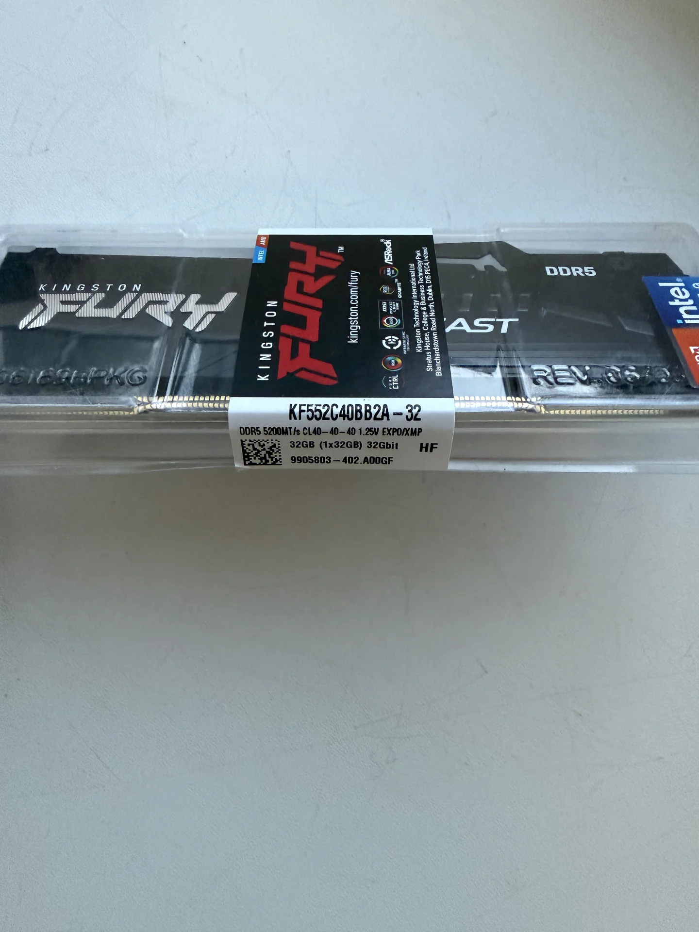 оперативная память Kingston FURY Beast Black RGB - миниатюра 2