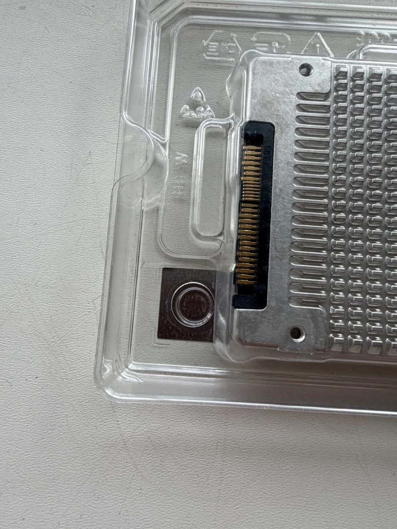SSD 2Tb Intel P4510 Series - миниатюра 4