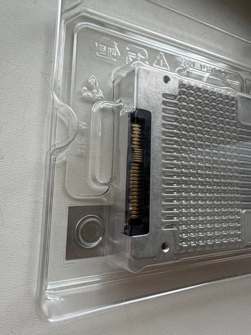 SSD 2Tb Intel P4510 Series - миниатюра 5