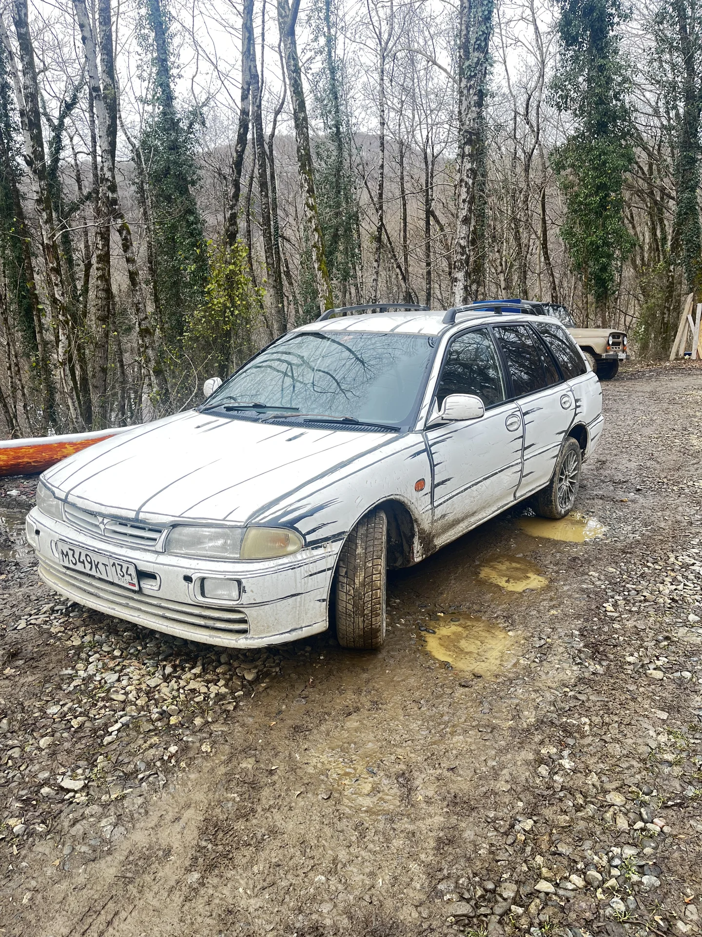 Mitsubishi libero