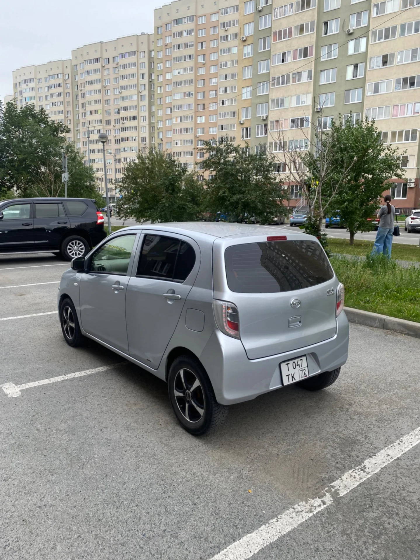 Daihatsu Mira E:S 2016 - миниатюра 3