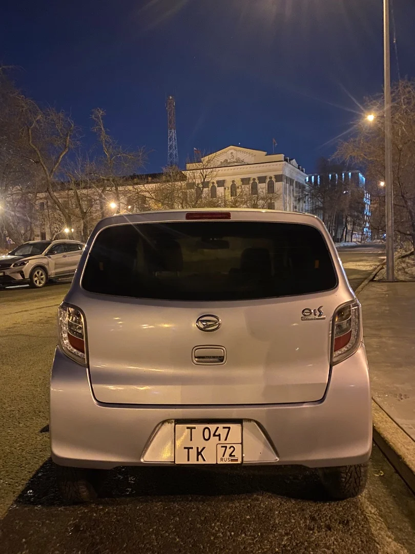 Daihatsu Mira E:S 2016 - миниатюра 8