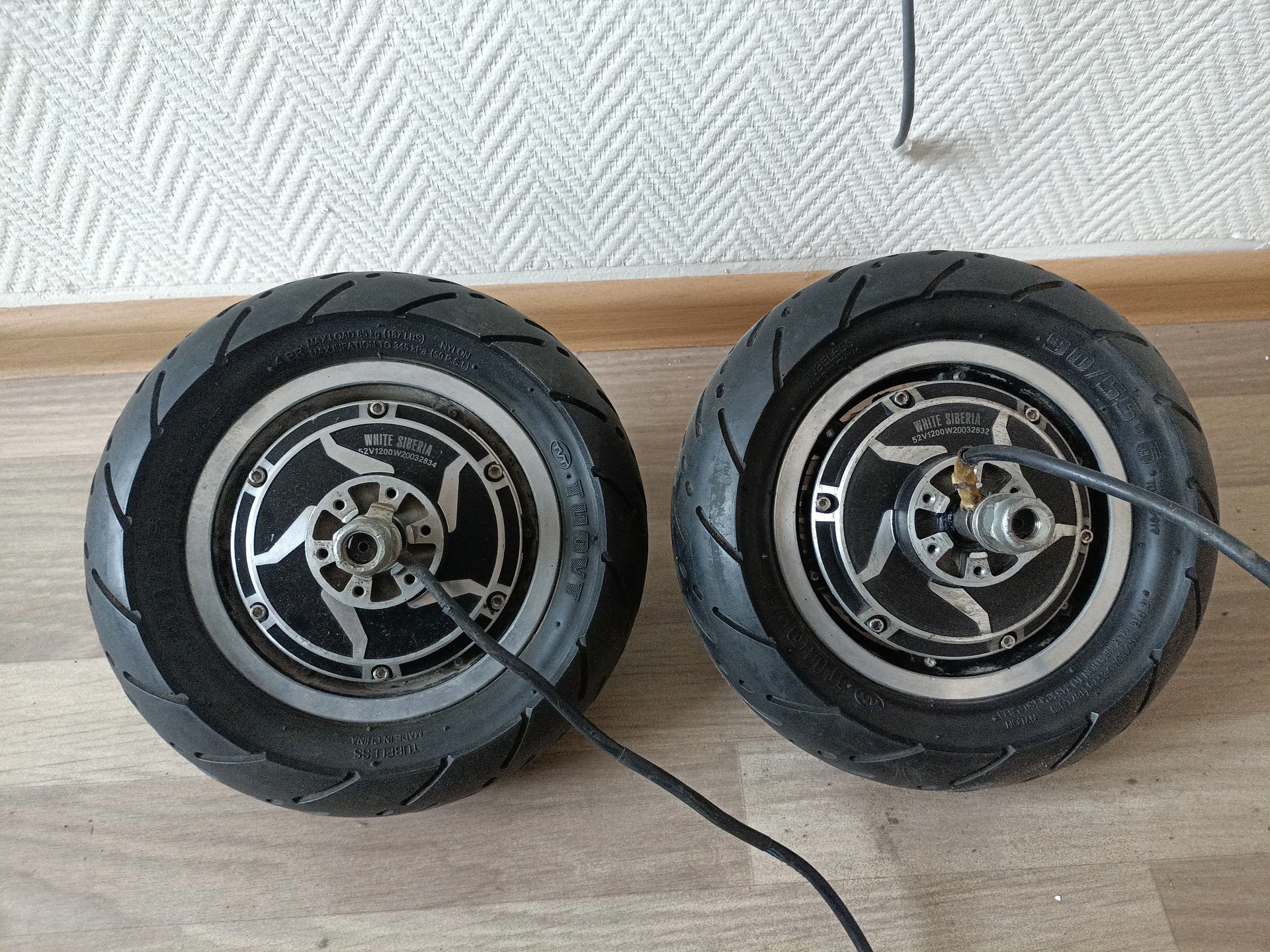 Мотор-колесо 10" 1200 Ватт. - миниатюра 2