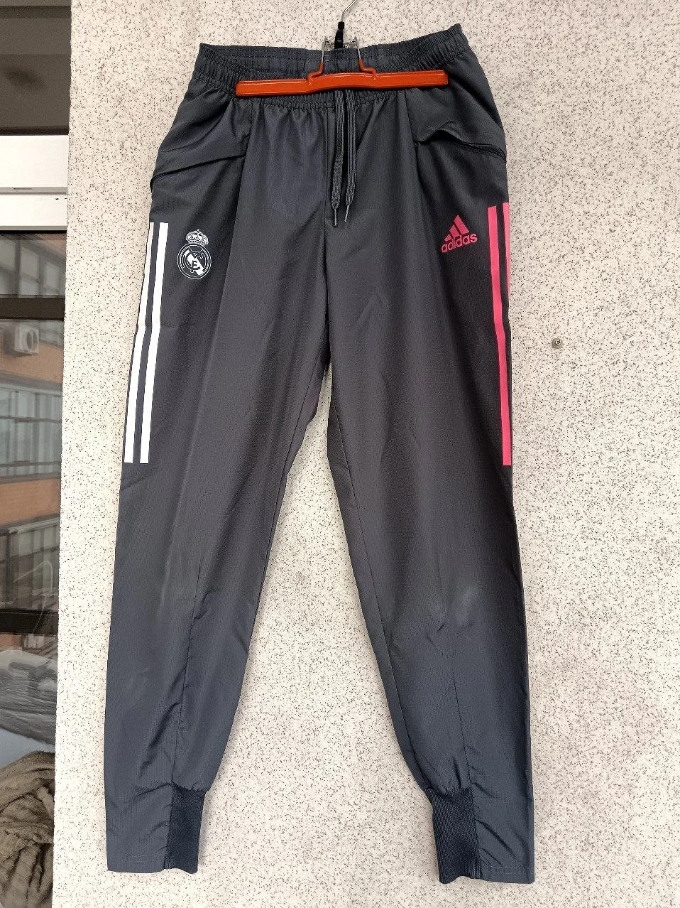 Спортивные брюки Adidas Real Madrid S-M - изображение 1
