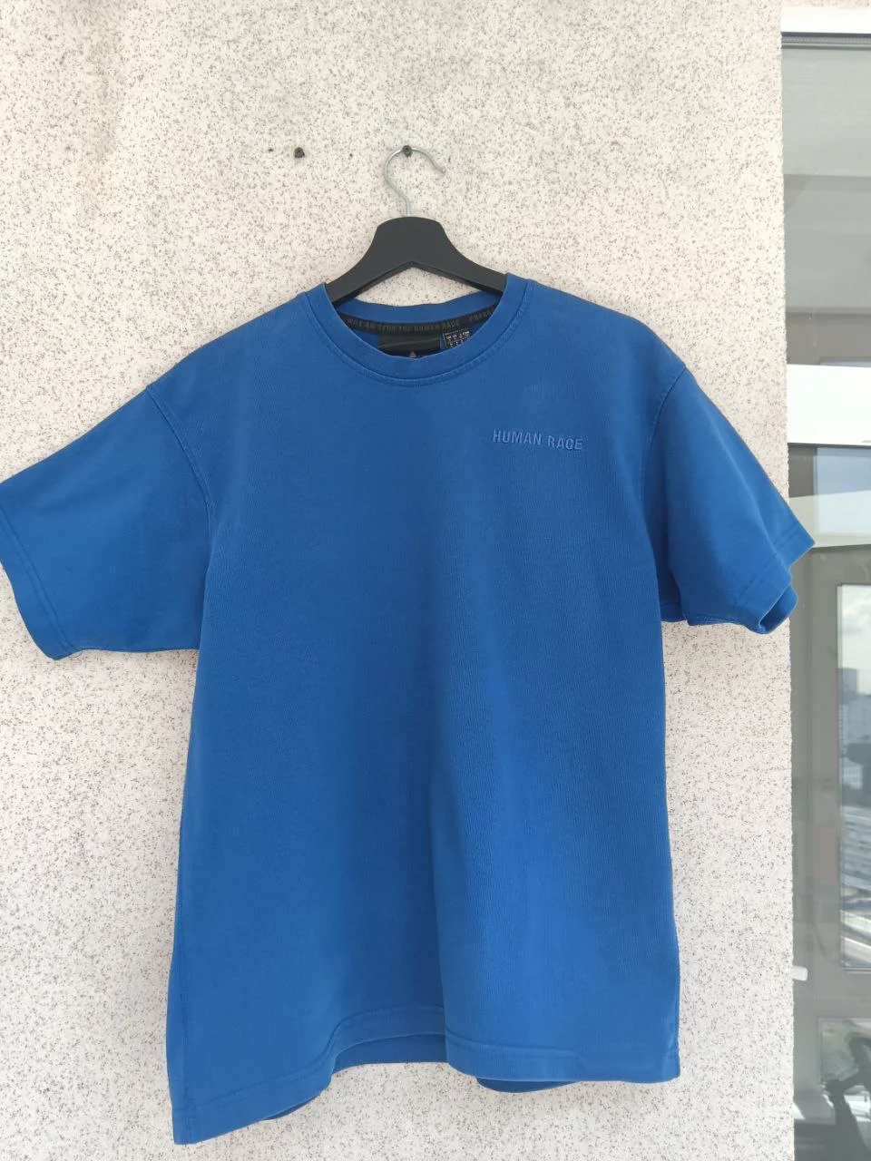 Футболка adidas Originals x Pharrell Williams - миниатюра 3
