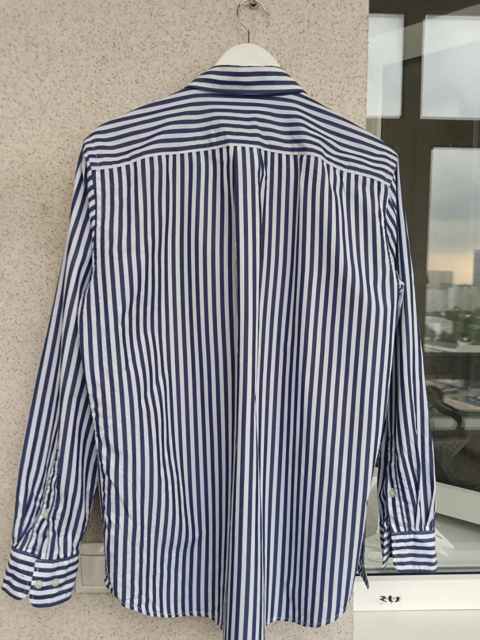 Полосатая рубашка UNIQLO - миниатюра 2