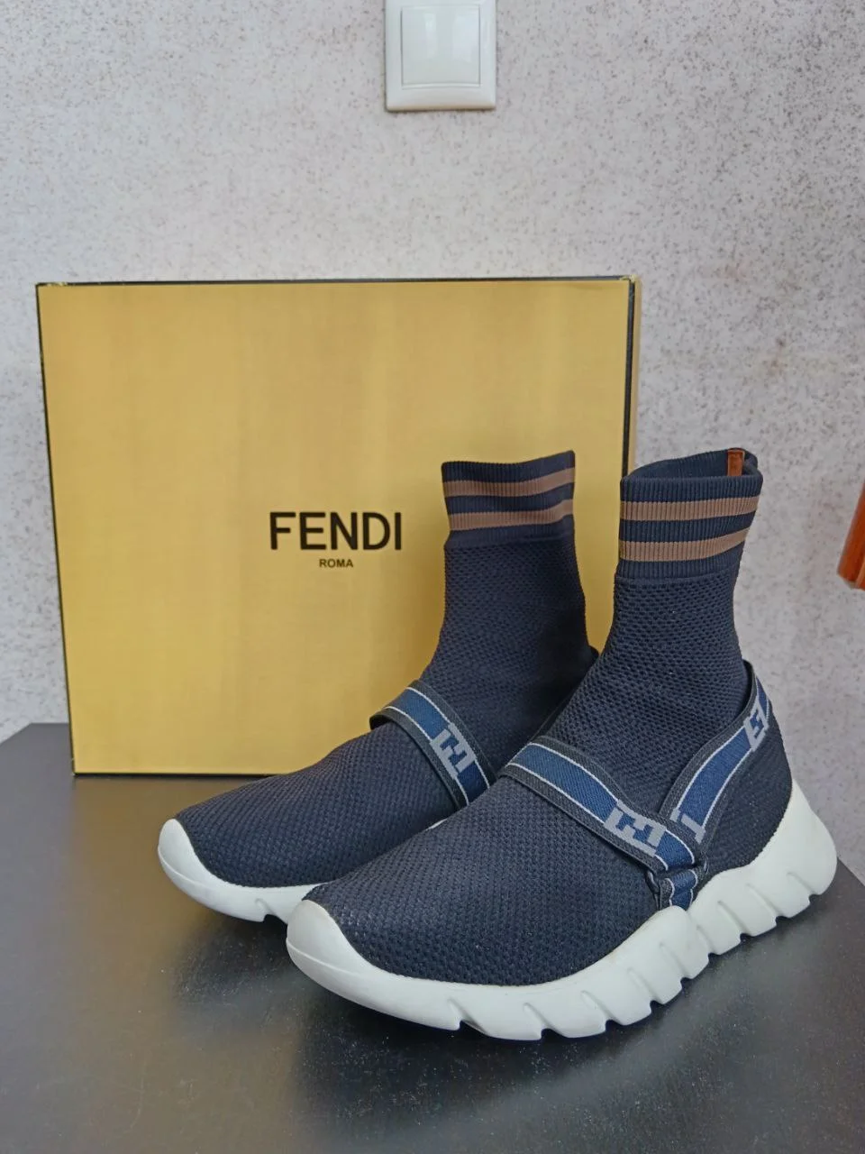 Кроссовки Fendi Sock Sneakers - изображение 1