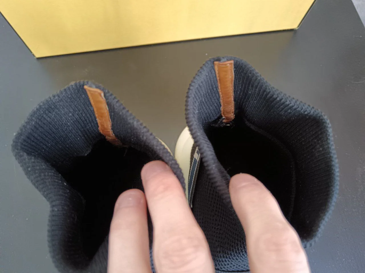 Кроссовки Fendi Sock Sneakers - миниатюра 4