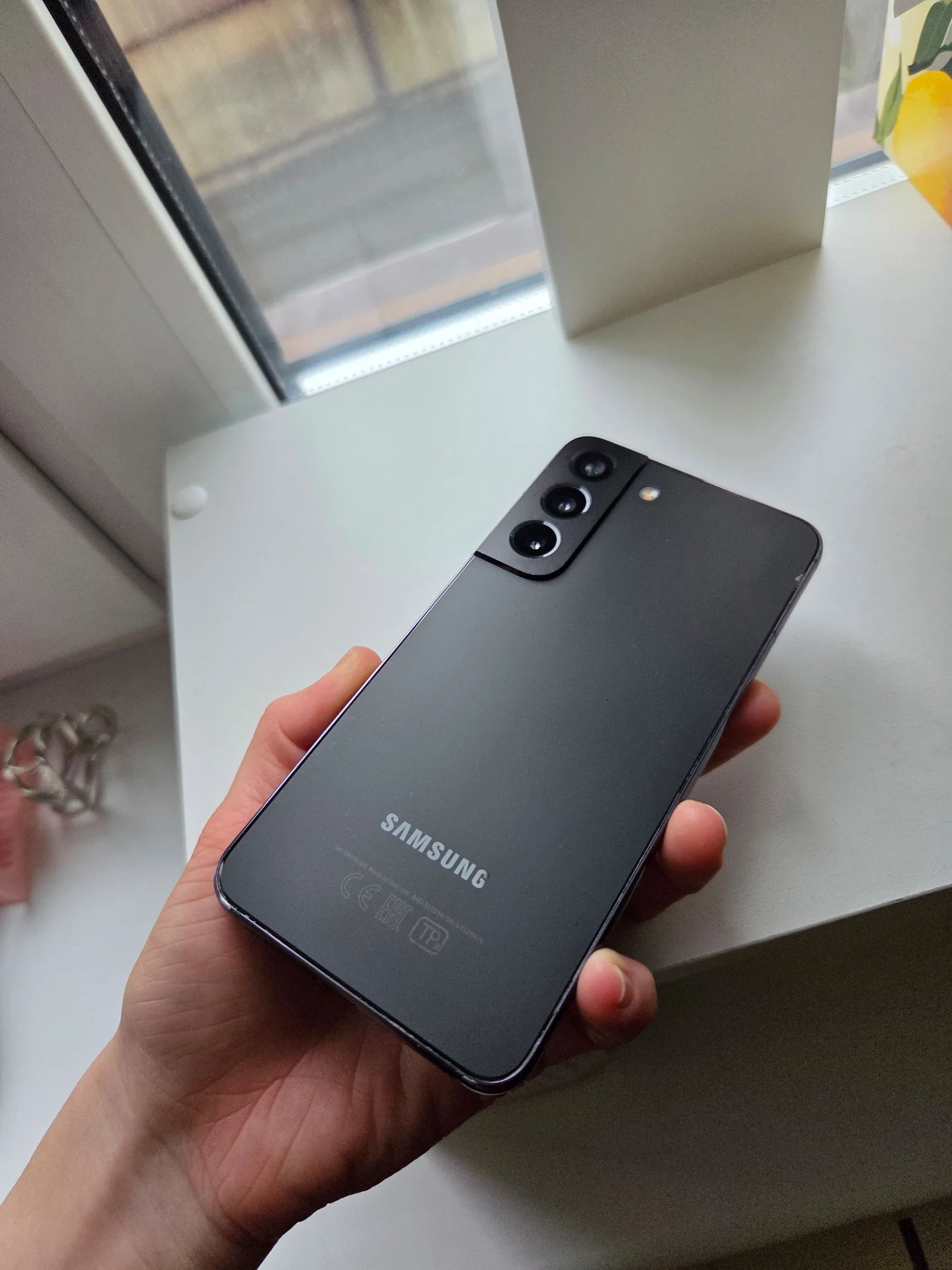 Samsung s22 8/128 Sim+esim бу - изображение 1