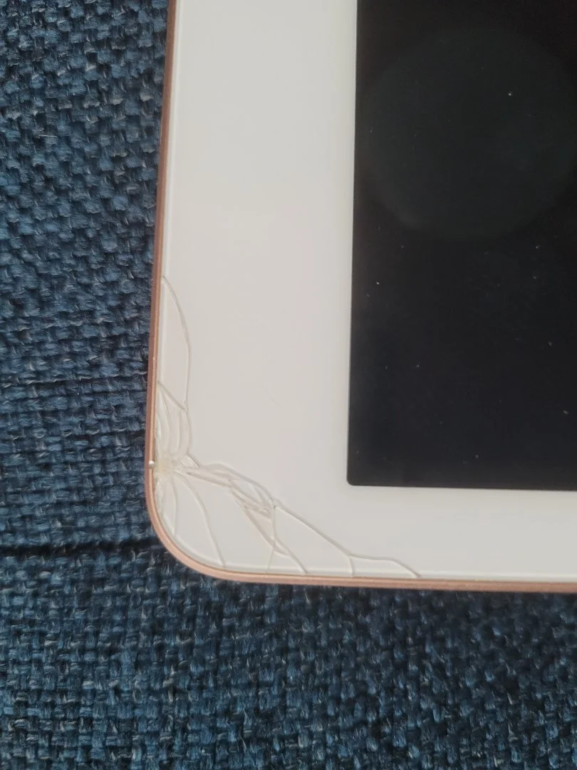 Ipad 6, wi-fi, 32 гб - миниатюра 2