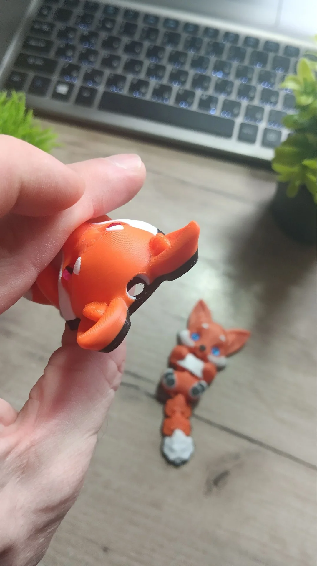 Игрушка 3D подвижная 🦊 Лисичка на сумку - миниатюра 4