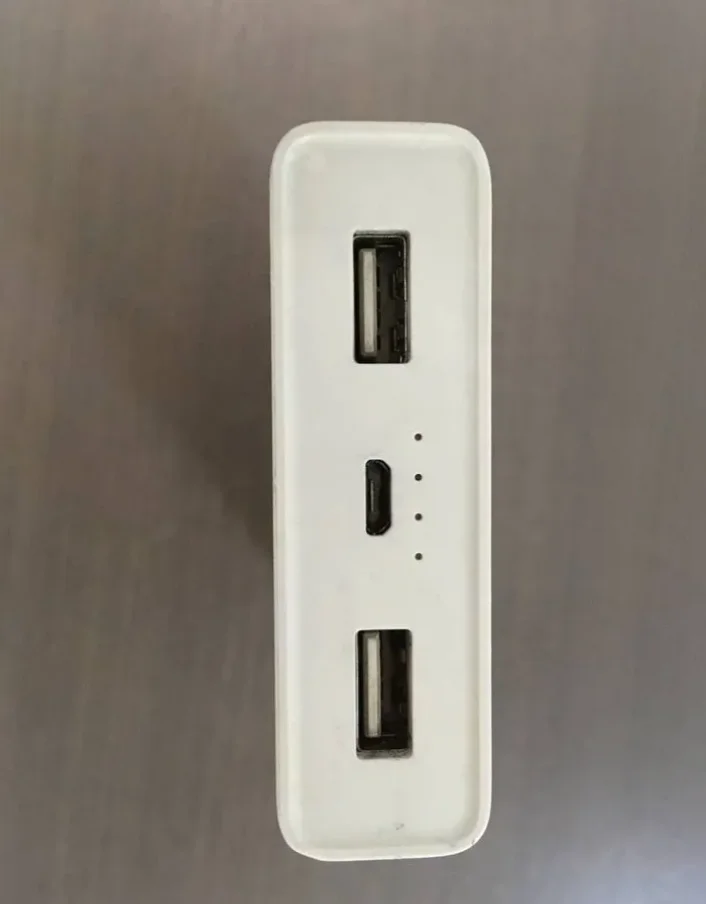 Повербанк Xiaomi - миниатюра 2