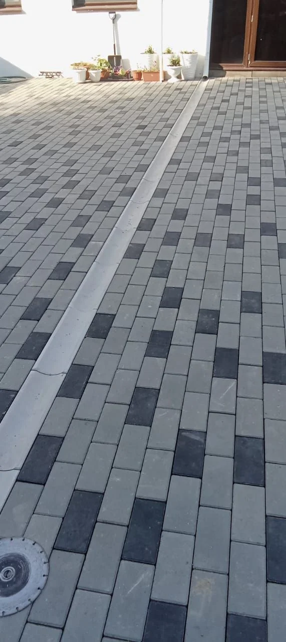 Укладка брусчатки