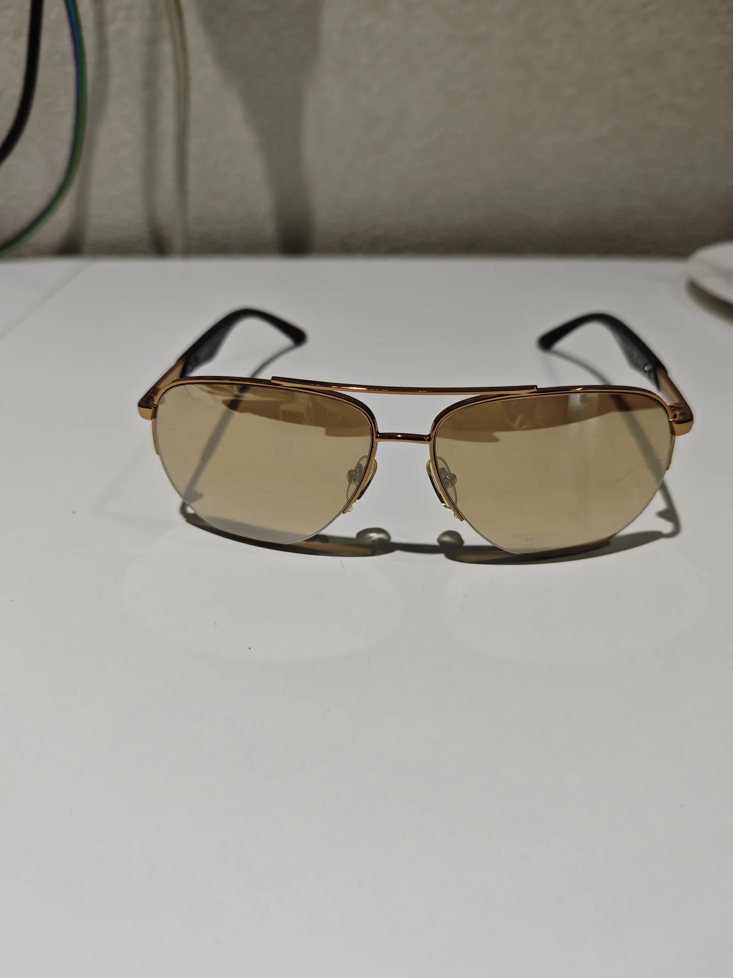 Солнцезащитные очки в стиле Rayban - изображение 1