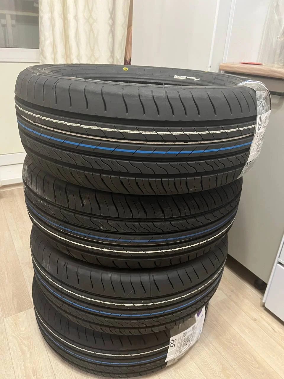 Viatti 205/55R16 - изображение 1