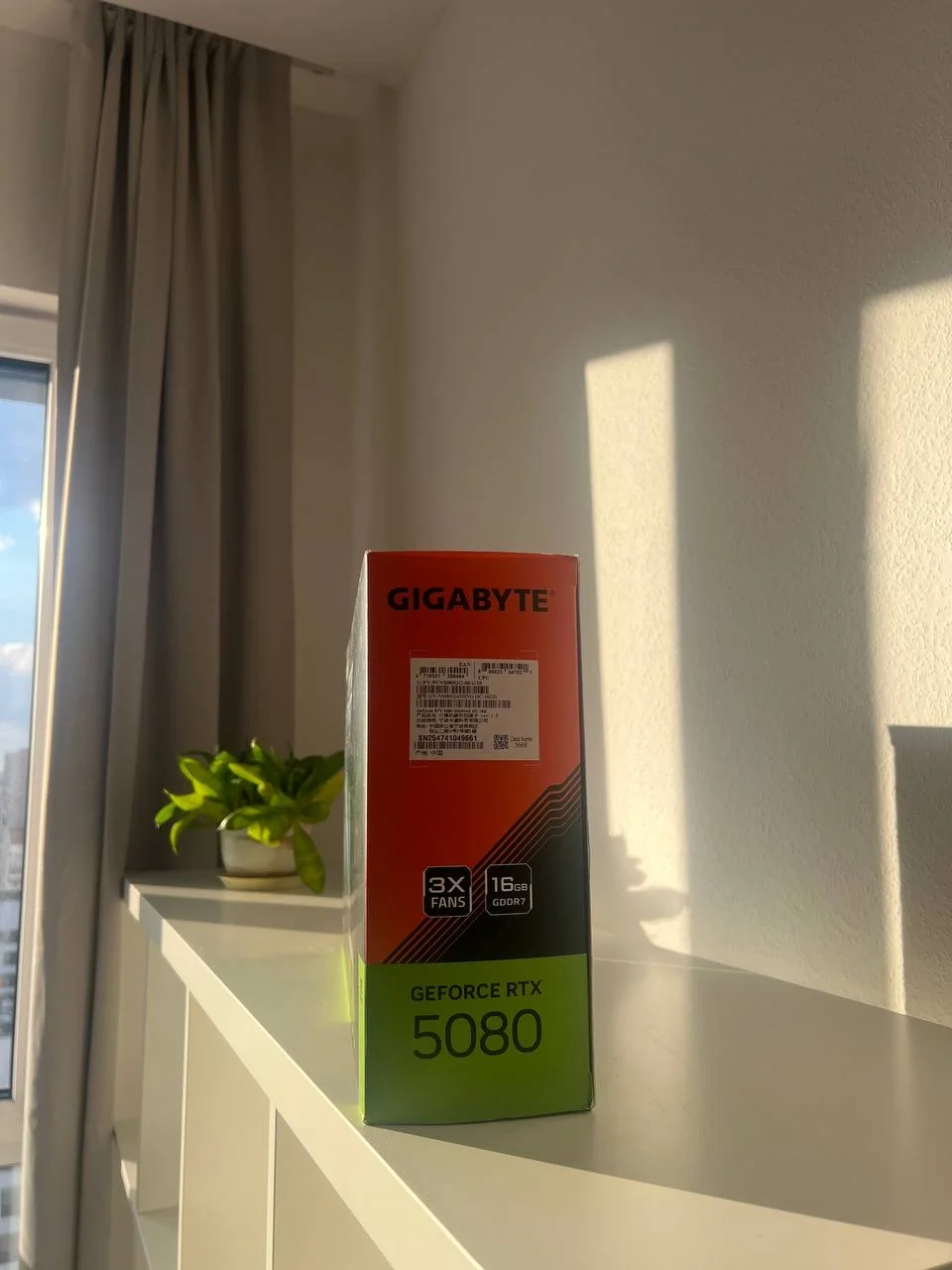Видеокарта Gigabytе RТX 5080 Gаming OС - миниатюра 2