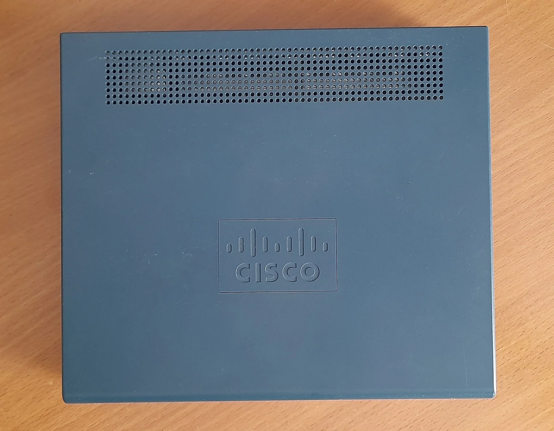 Межсетевой экран Cisco ASA 5505 - миниатюра 2