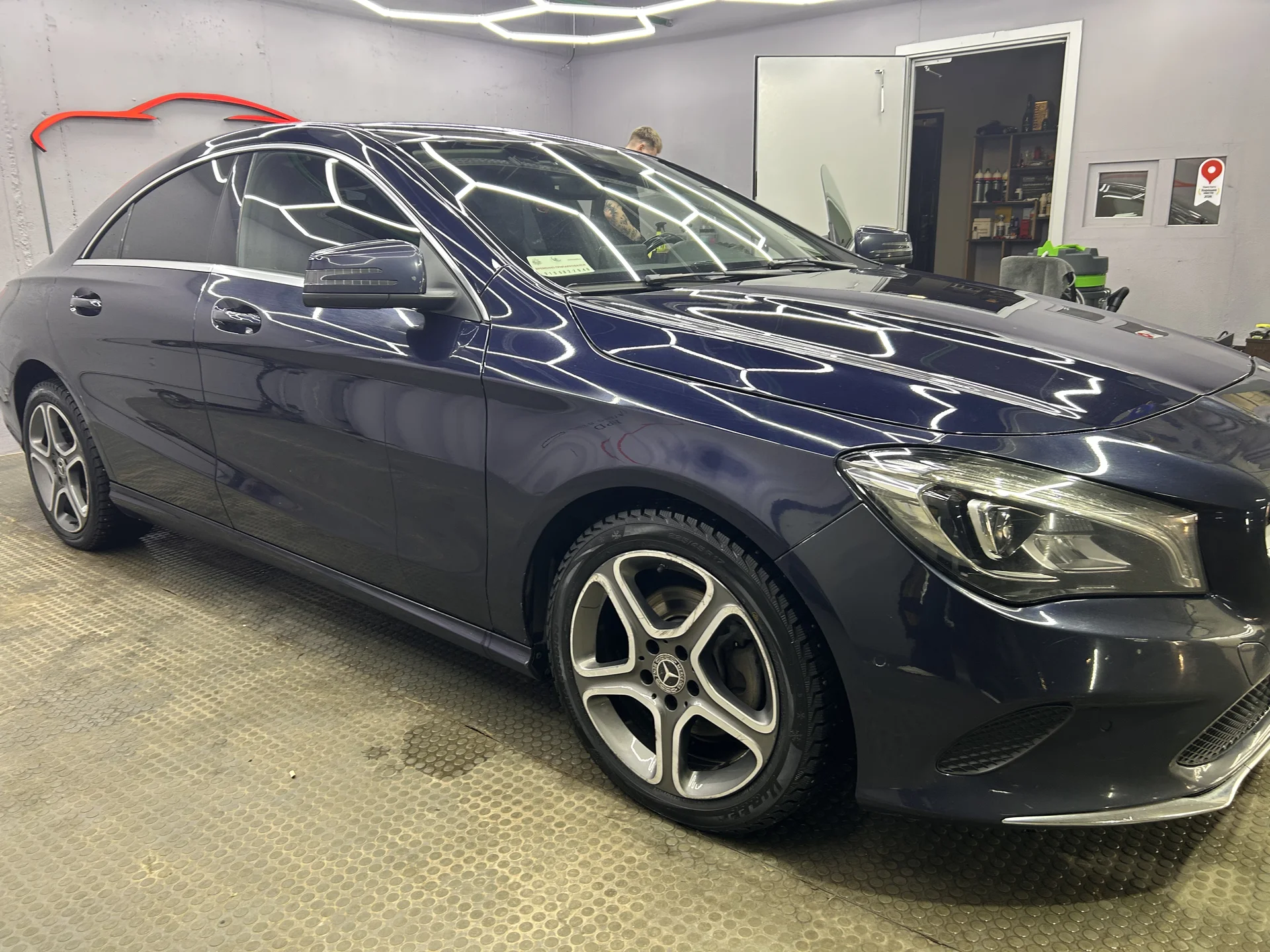 Mercedes CLA-200 1,6 AMT - миниатюра 3