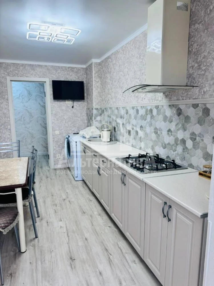 Двушка в центре Кисловодска - изображение 1