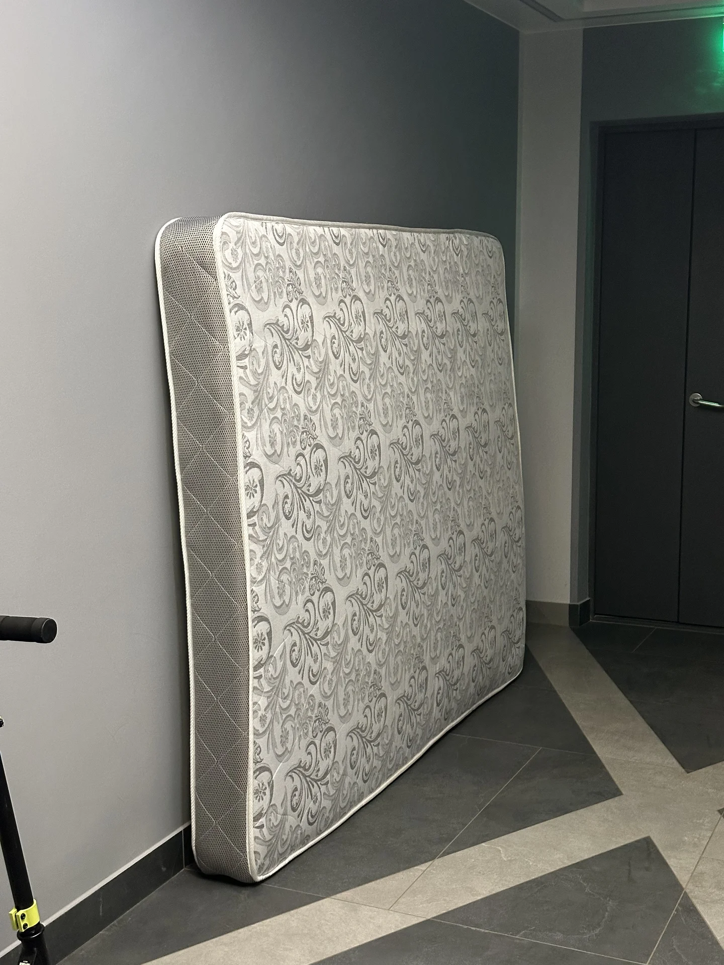 Продаётся матрас 200×160 см - изображение 1