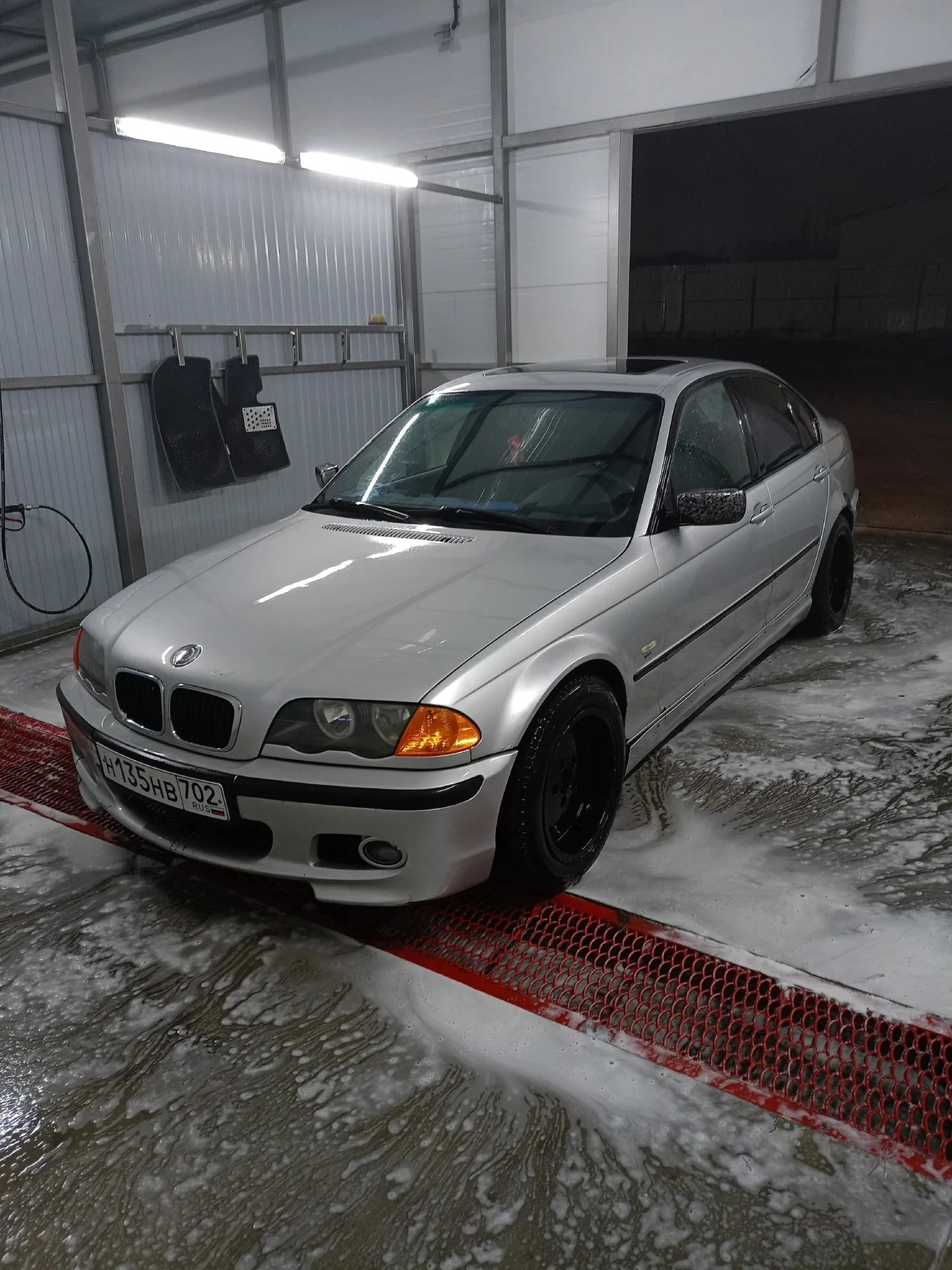 BMW e46 - изображение 1