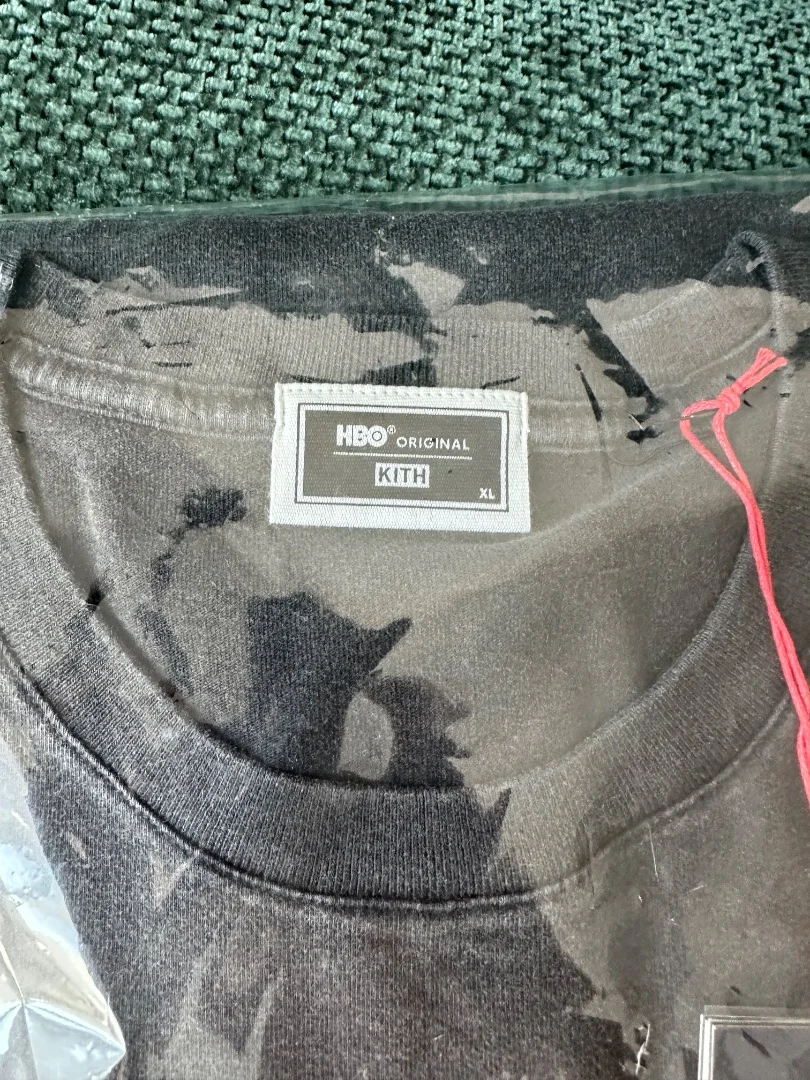 Kith x The Sopranos Carmela Vintage Long Sleeve Tee - миниатюра 10