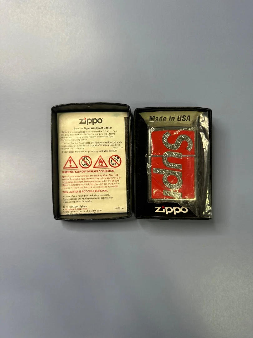 Supreme Swarovski Zippo - миниатюра 3