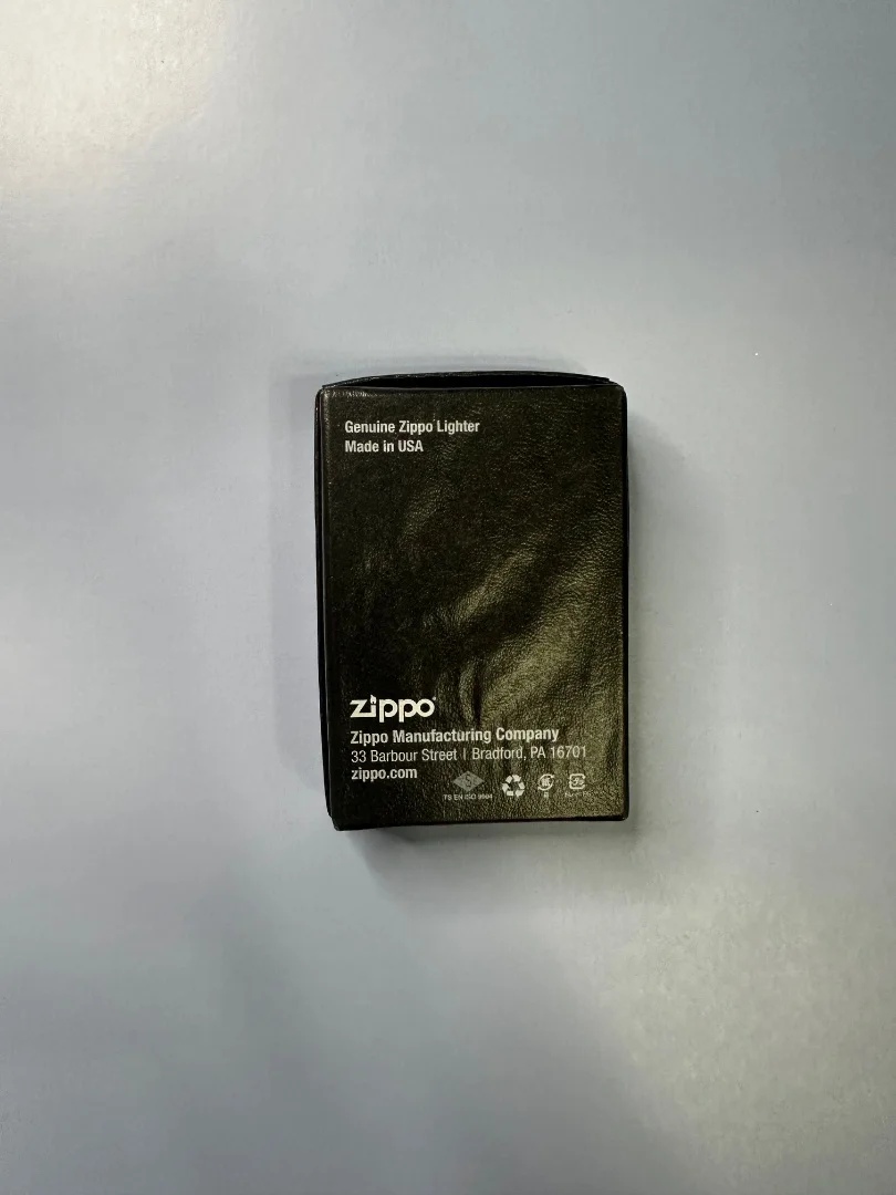 Supreme Swarovski Zippo - миниатюра 4