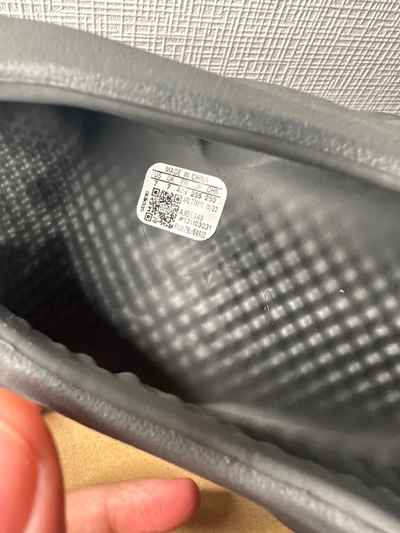 Adidas Yeezy Foam Runner Carbon - миниатюра 7