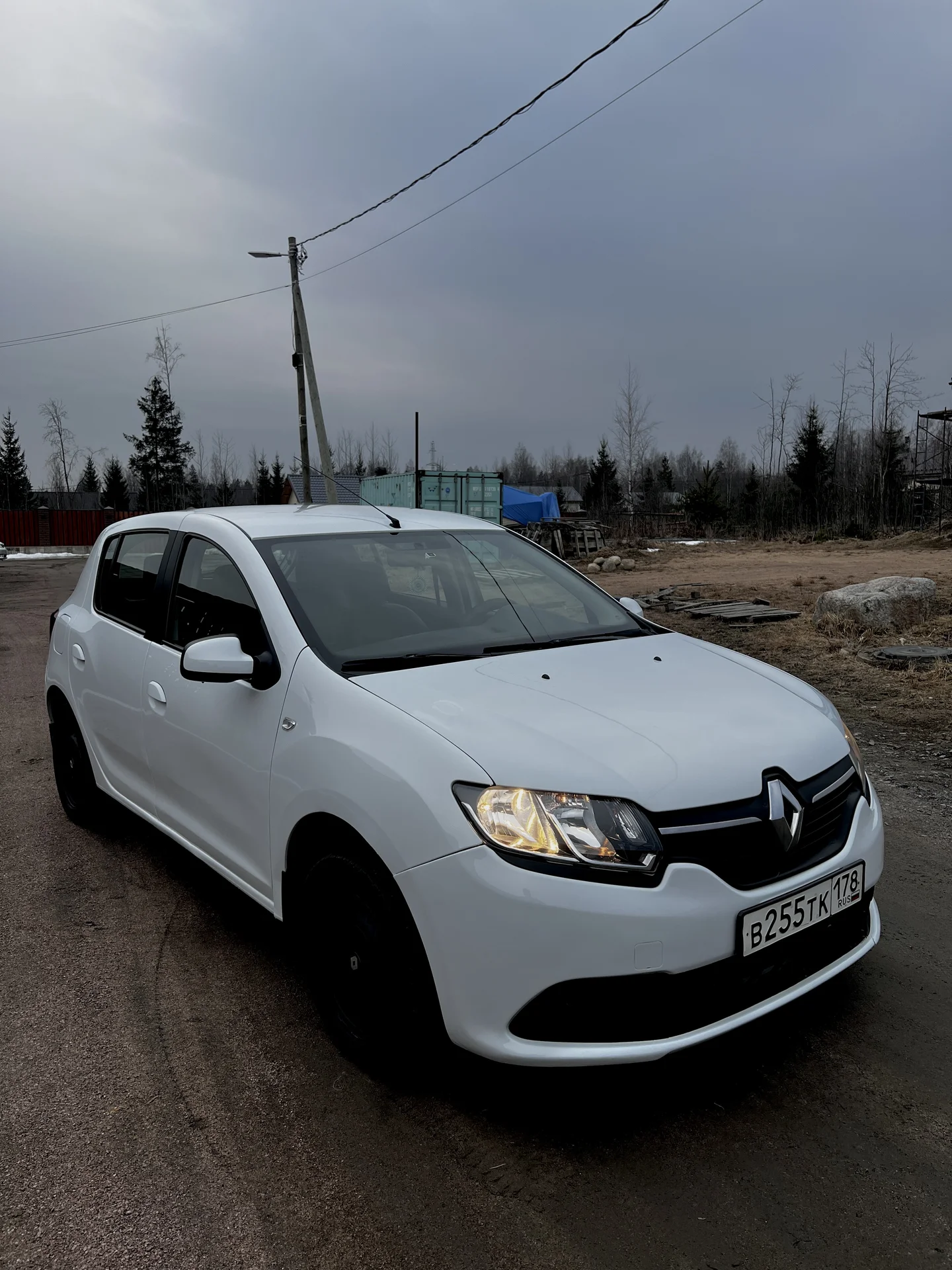 Renault Sandero 2 2014 - миниатюра 4