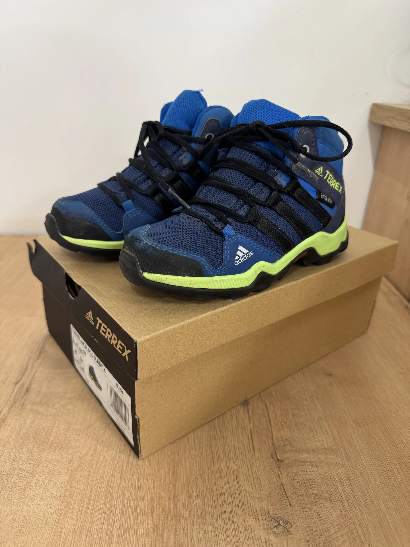 Детские ботинки adidas Terrex 30 - изображение 1
