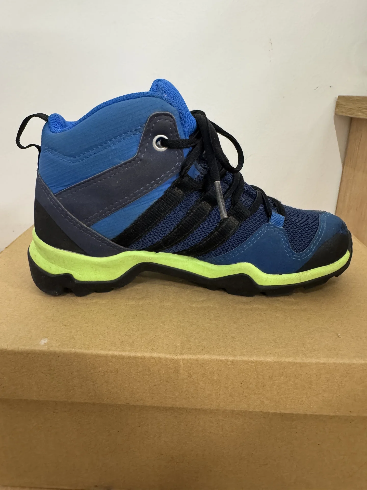 Детские ботинки adidas Terrex 30 - миниатюра 4