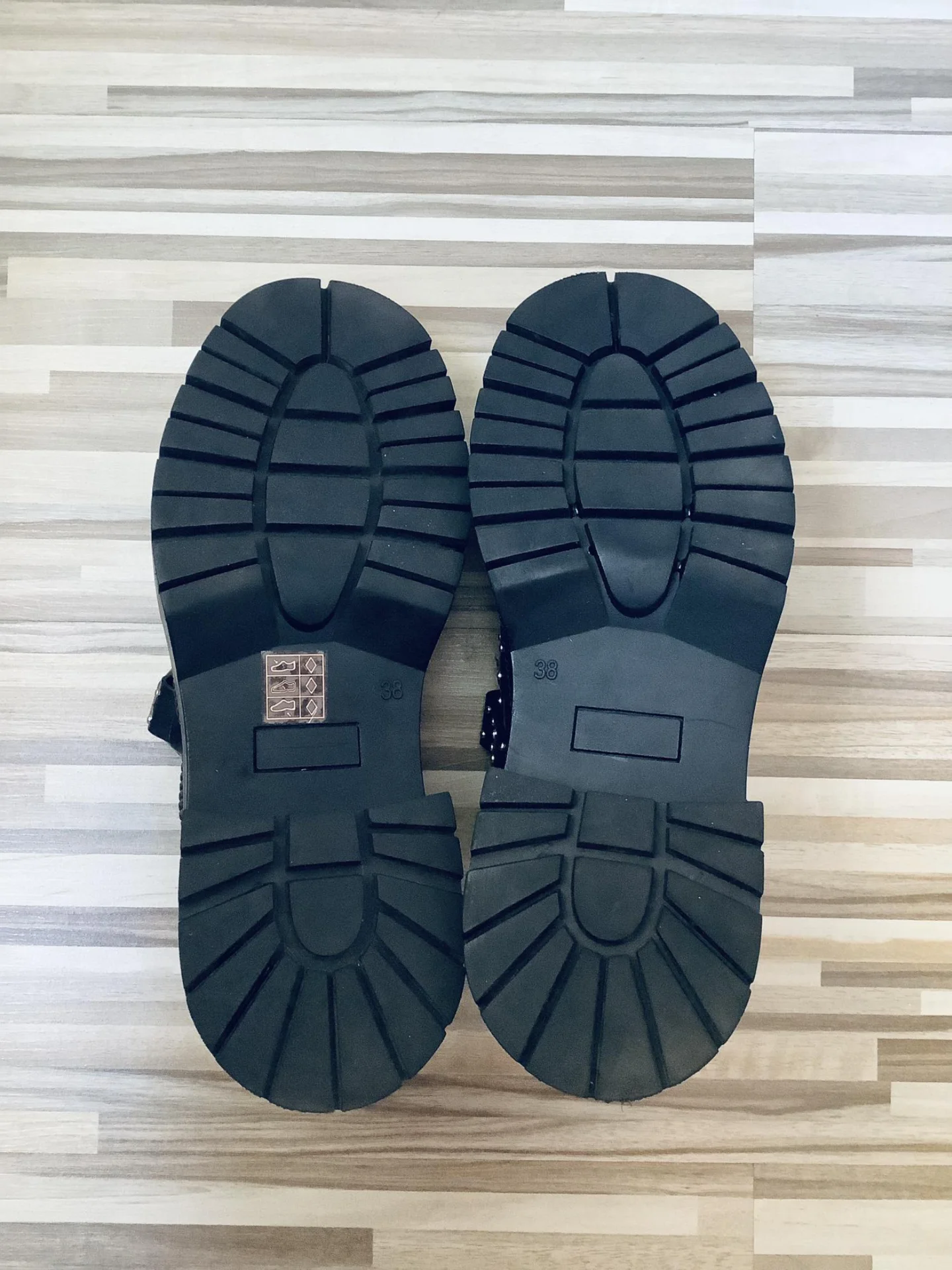 38 новые лоферы женские cropp - миниатюра 2