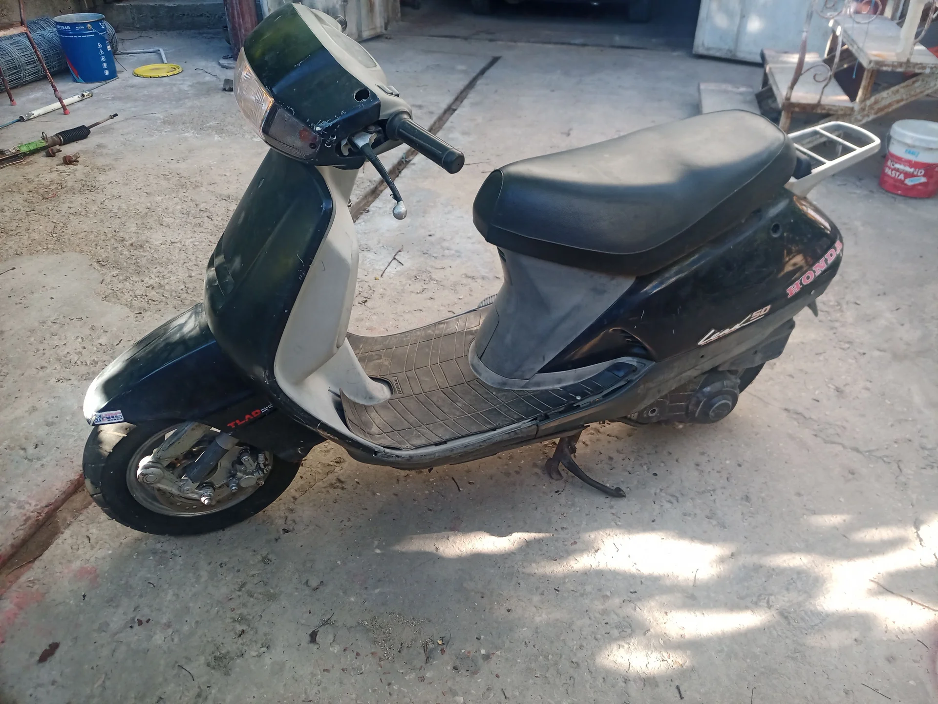 honda lead 50 - миниатюра 6