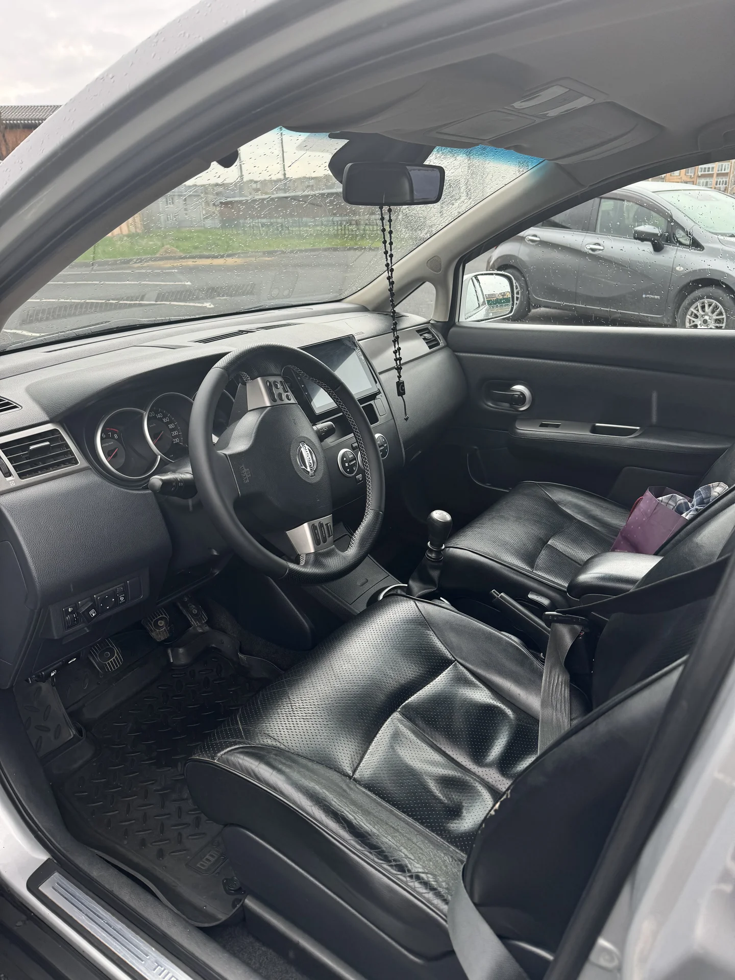 Nissan Tiida, Tekna 1,8 - миниатюра 2