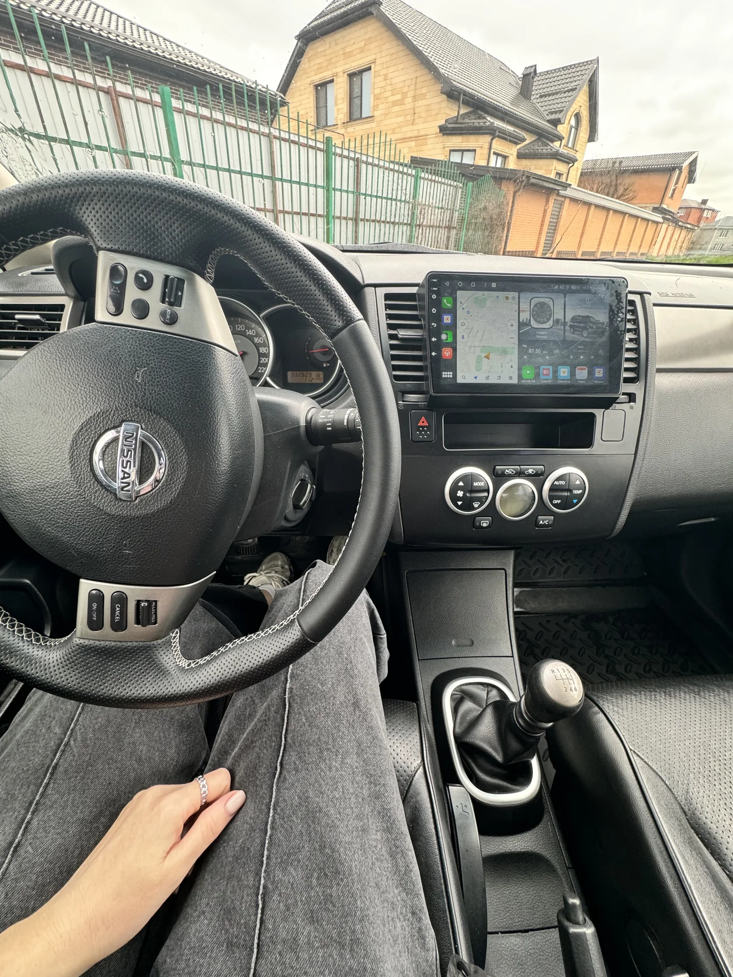 Nissan Tiida, Tekna 1,8 - миниатюра 9
