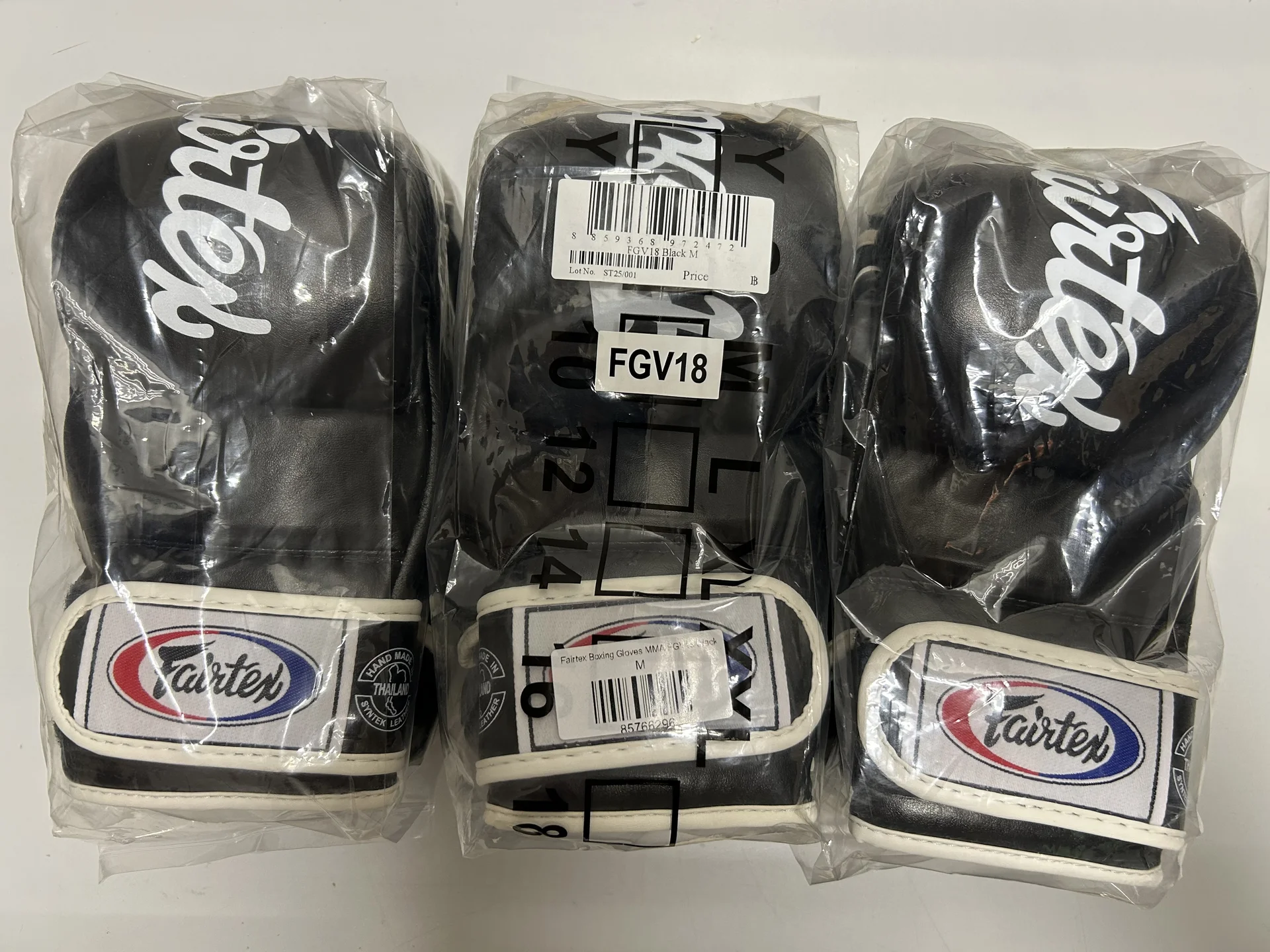Перчатки для ММА FGV18 Fairtex - изображение 1