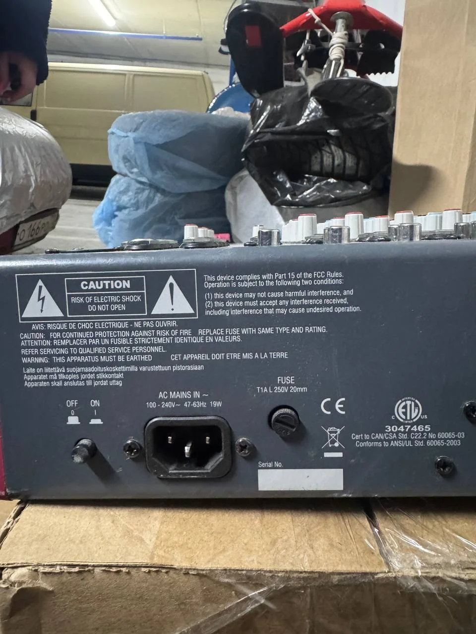 Продам Микшерный пульт Allen&Heath ZED12FX - миниатюра 3