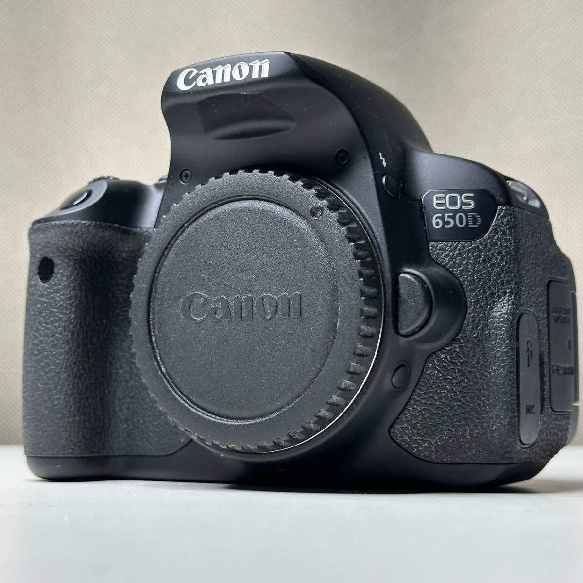 Canon 650D body - изображение 1