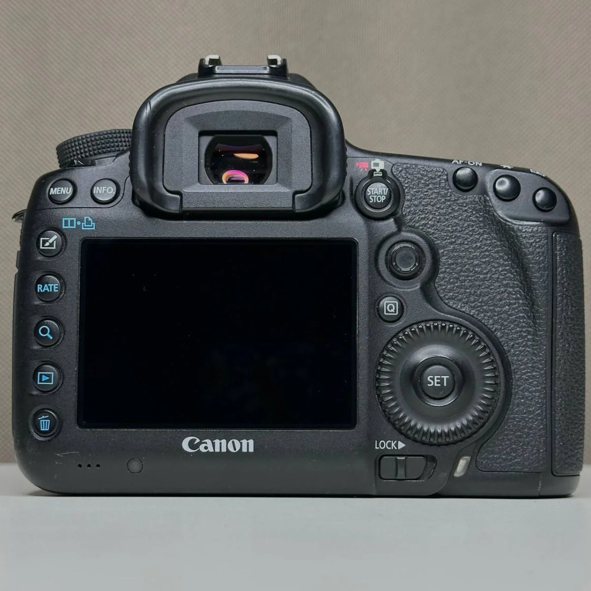 Canon 5D Mark III body (324) - миниатюра 2