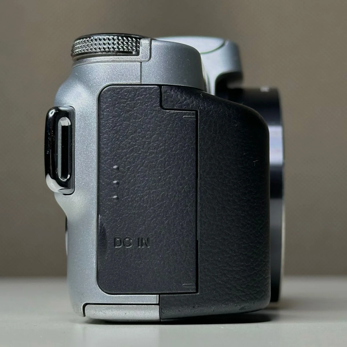 Sony DSC-H10 - миниатюра 3