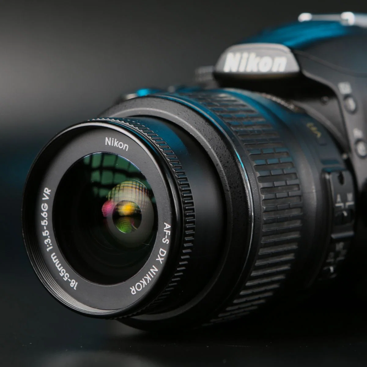 Nikon D3000 kit 18-55mm - миниатюра 6