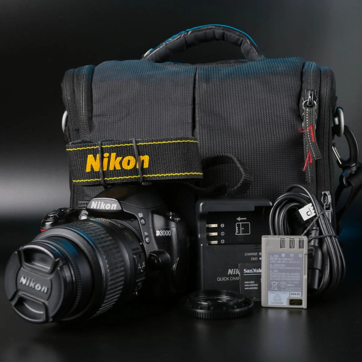 Nikon D3000 kit 18-55mm - миниатюра 9