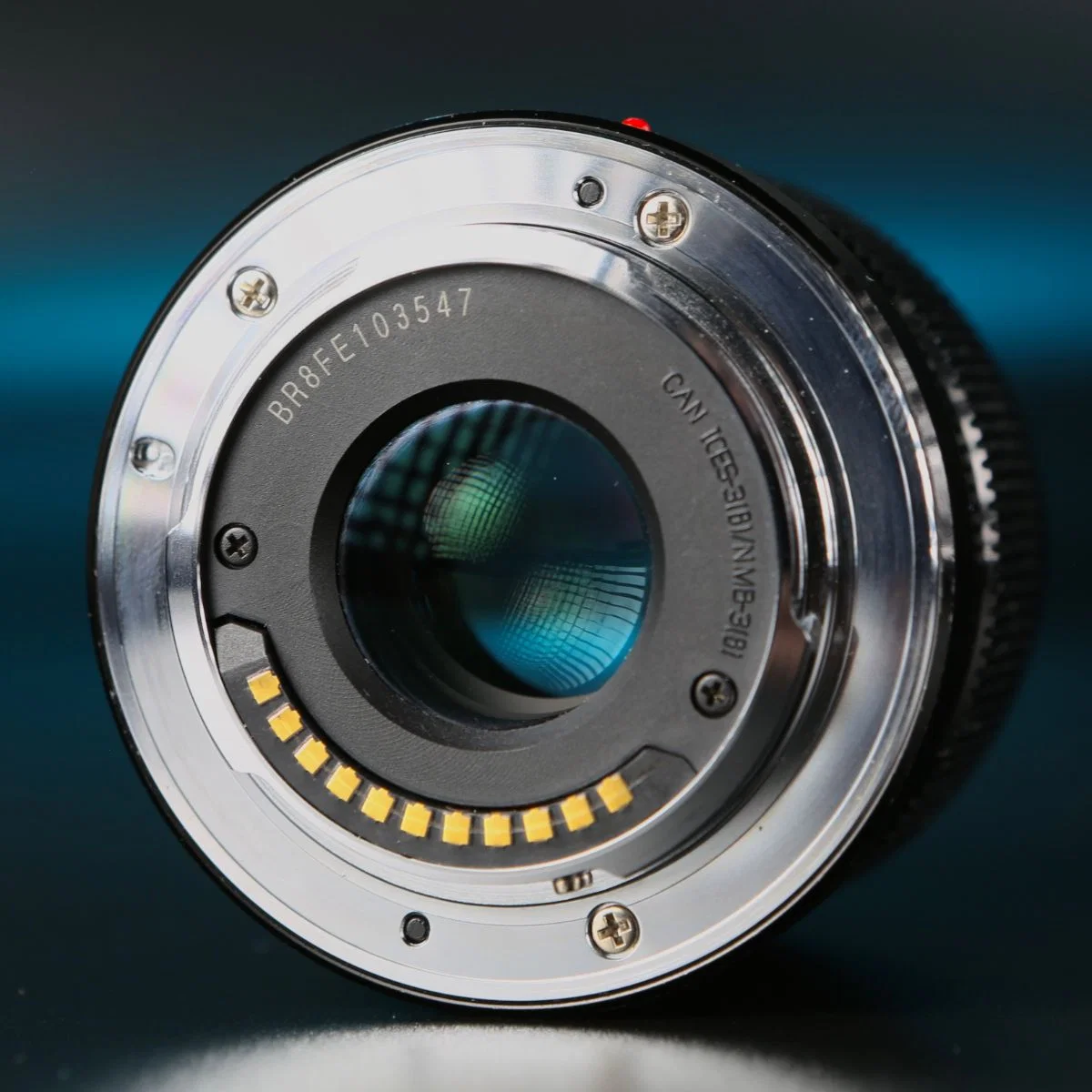 Panasonic Lumix 42.5mm 1.7 OIS - миниатюра 4