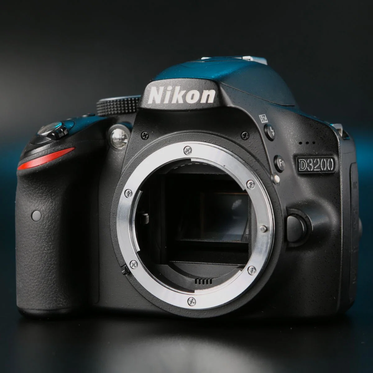 Nikon D3200 body - миниатюра 7