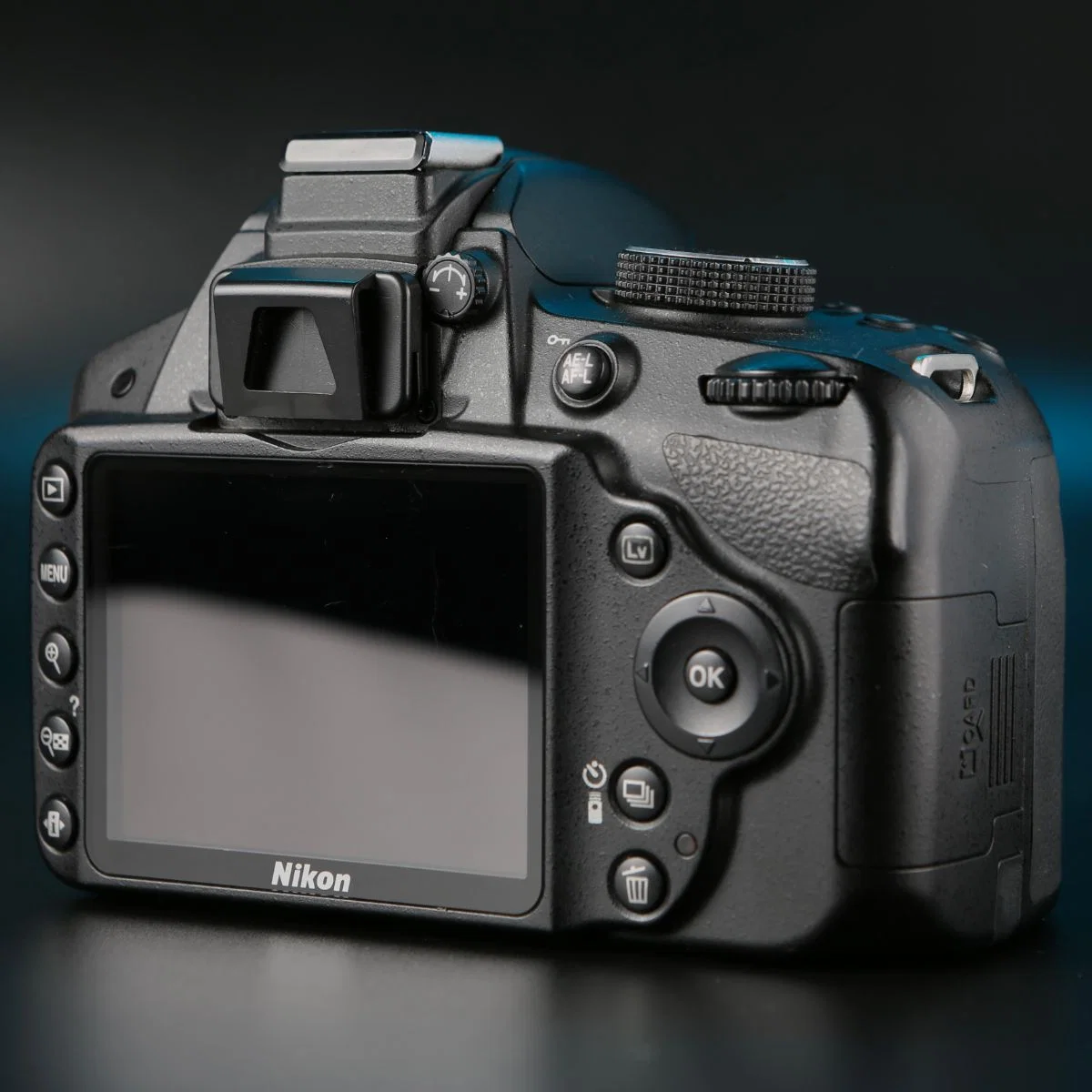 Nikon D3200 body - миниатюра 8